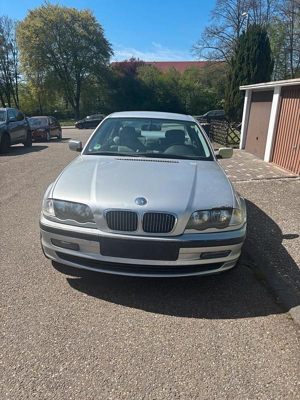 Occasion BMW 320 170 ch (125 kW) 2000 Argent Berline
