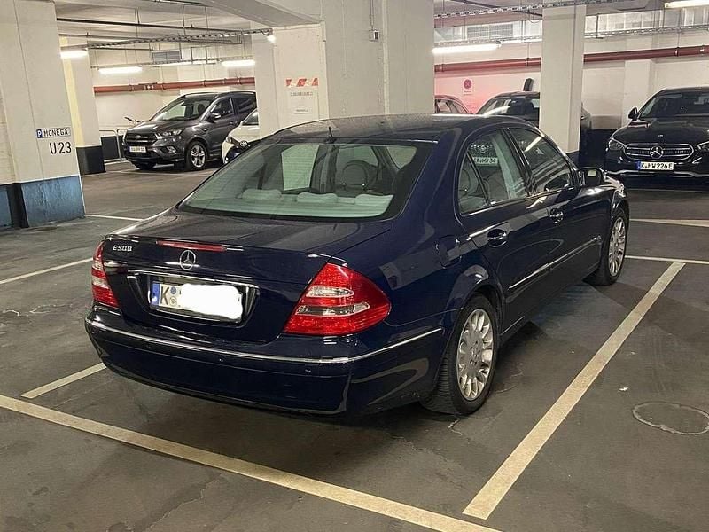 Gebraucht Mercedes E500 Elegance 306 PS (225 kW) 2004 Limousine