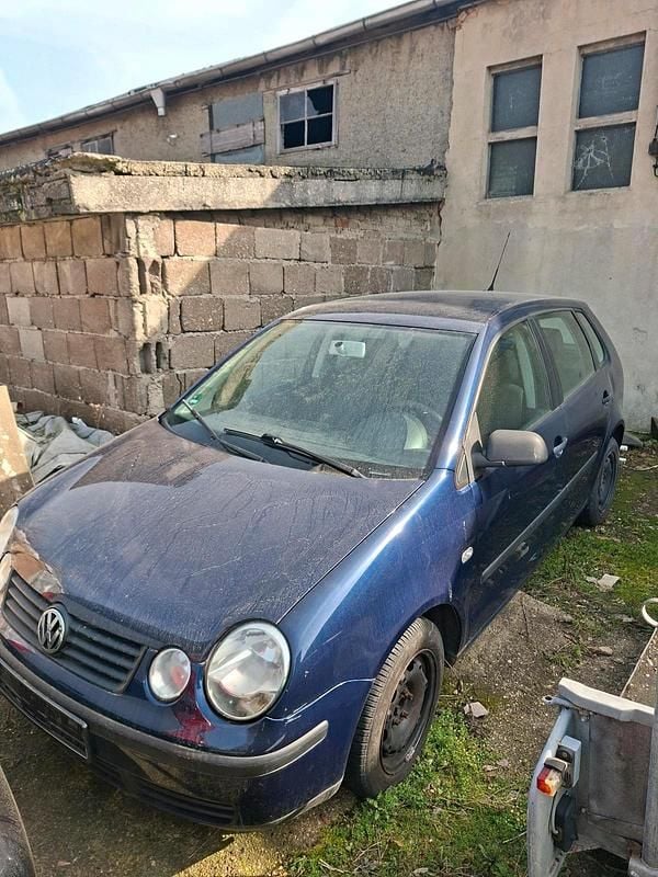 Gebraucht VW Polo 64 PS (47 kW) 2003 Blau Kleinwagen