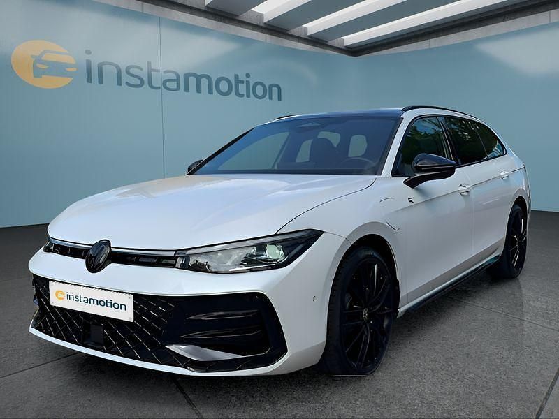 Gebraucht VW Passat 272 PS (200 kW) 2024 Weiß Kombi