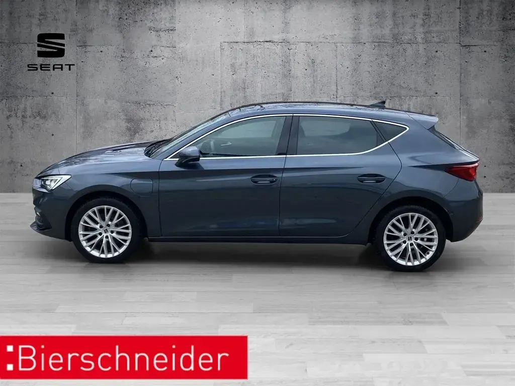 Gebraucht Seat Leon XCELLENCE 204 PS (150 kW) 2021 Grau Limousine