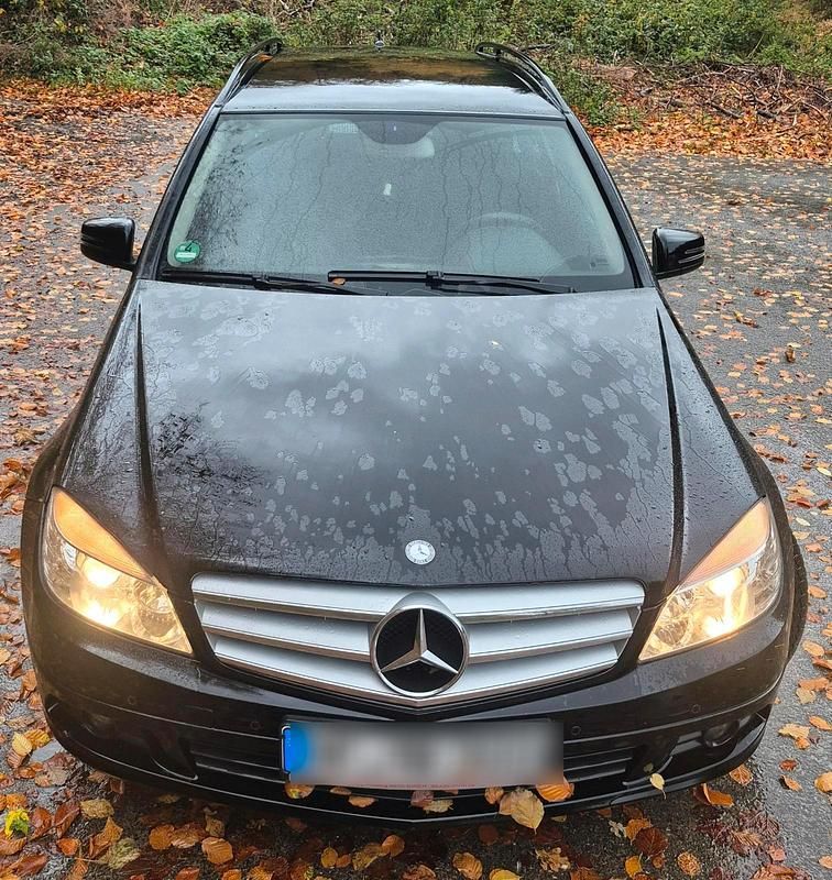Schwarz Gebraucht 2010 Mercedes C200 Kombi | 4.800 € - Bild 1/4