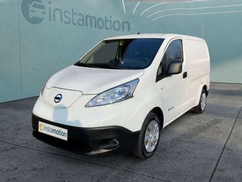 Weiß Gebraucht 2019 Nissan e-NV200 Premium Edition Van | 18.290 € (Etwas zu teuer) - Bild 1/4