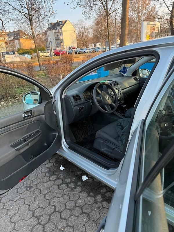 Gebraucht VW Golf IV 75 PS (55 kW) 2005 Grau Kombi