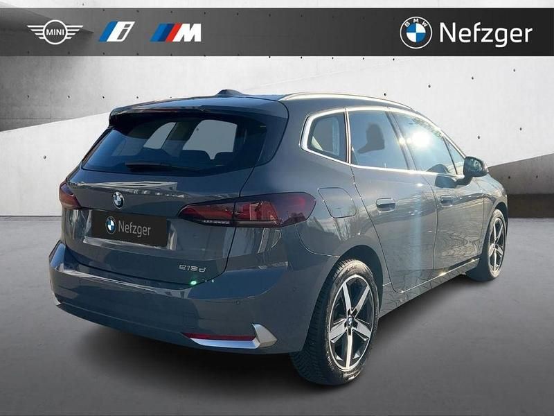 Gebraucht BMW 218 Active Tourer 150 PS (110 kW) 2023 Sparkling kupfergrau metallic Van / Kleinbus