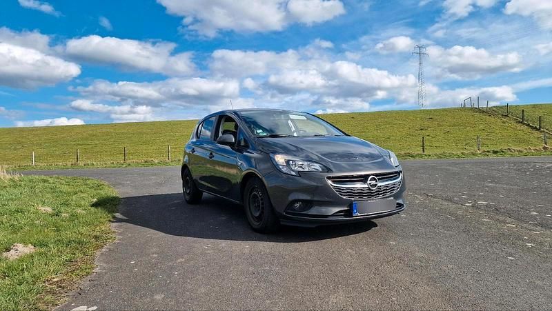Używany Opel Corsa 75 KM (55 kW) 2016 Szary Hatchback