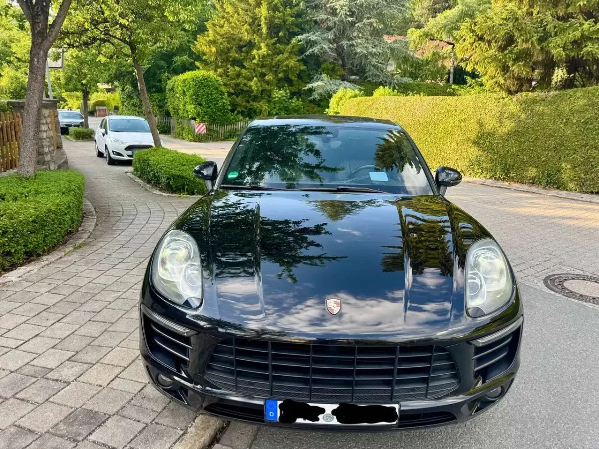 Gebraucht Porsche Macan 252 PS (185 kW) 2017 Schwarz SUV