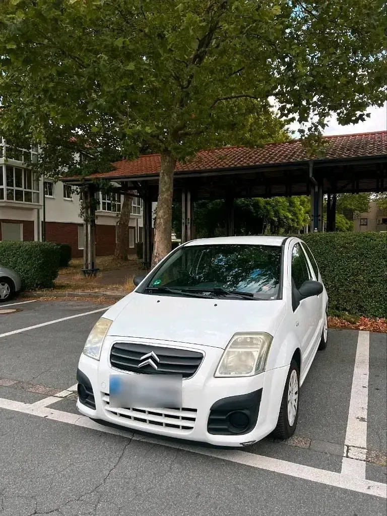 Gebraucht Citroën C2 60 PS (44 kW) 2009 Weiß Kleinwagen