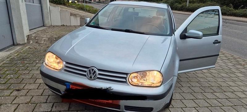 Usata VW Golf IV 2000 Argento Utilitaria
