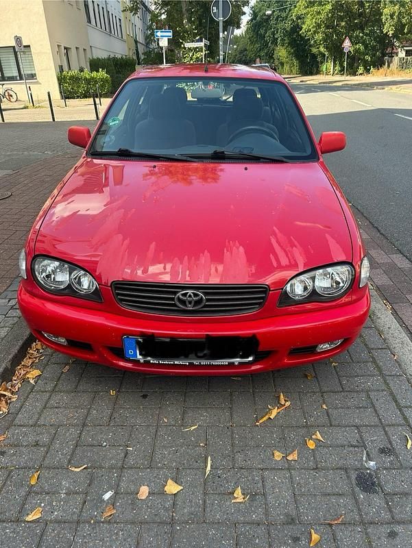 Rot Gebraucht 2001 Toyota Corolla Coupé | 1.900 € - Bild 1/4