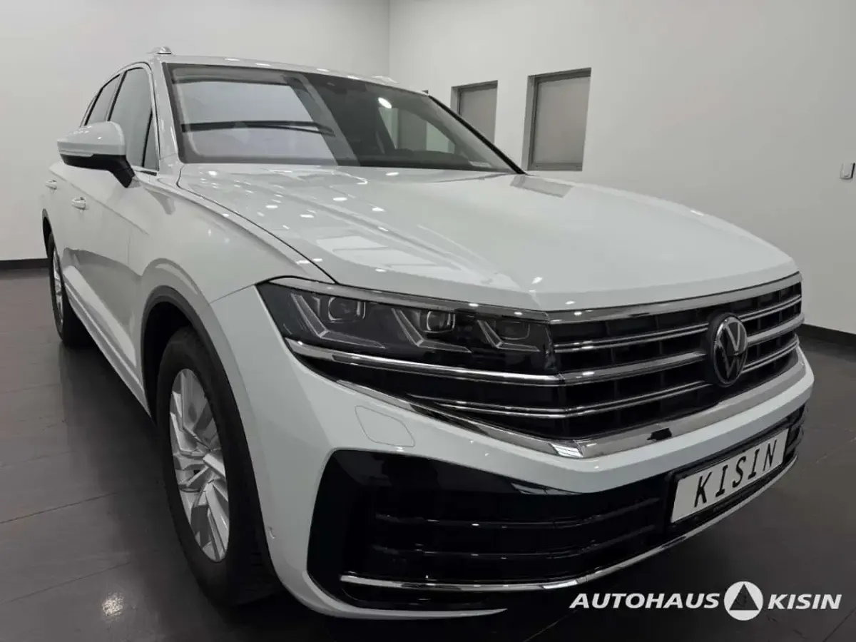 Gebraucht VW Touareg Elegance 231 PS (169 kW) 2025 Weiß SUV