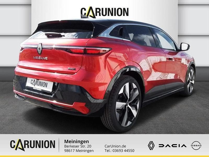 Gebraucht Renault Megane E-Tech Techno 160 kW (218 PS) 2024 Dezirrot metallic, black pearlschwarz metallic Limousine