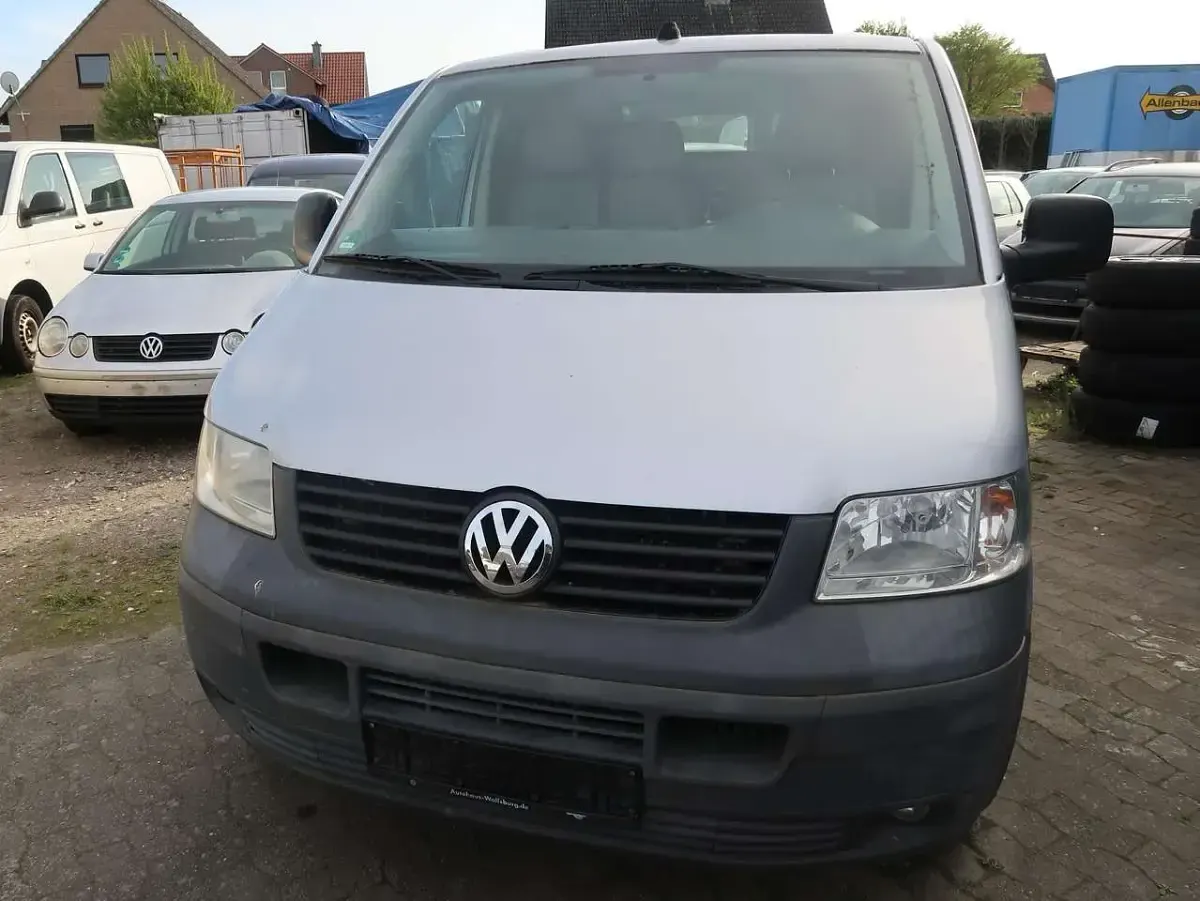 Gebraucht VW T5 174 PS (127 kW) 2008 Reflexsilber metallic Van