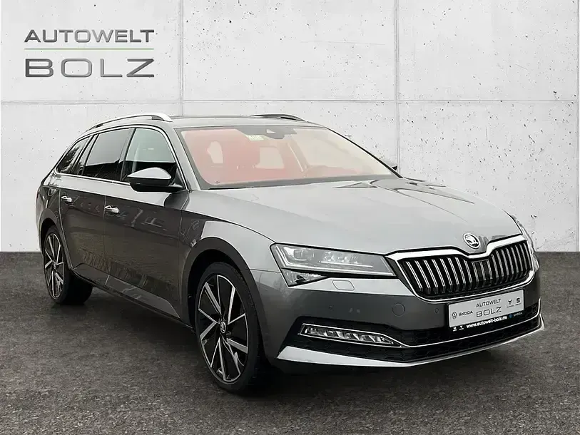 Gebraucht Skoda Superb Style 280 PS (205 kW) 2022 Grau Kombi