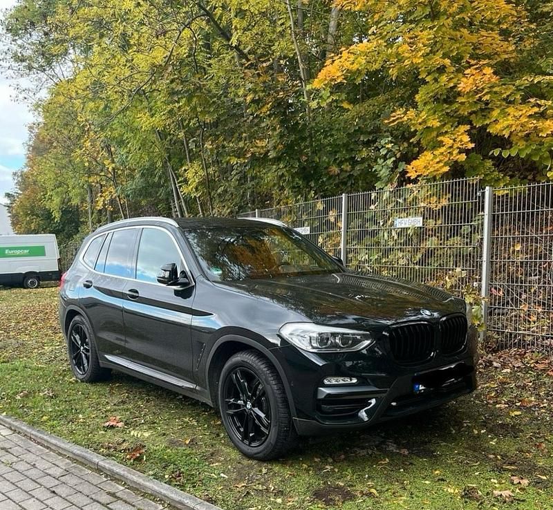 Schwarz Gebraucht 2019 BMW X3 SUV | 29.000 € (Fairer Preis) - Bild 1/4