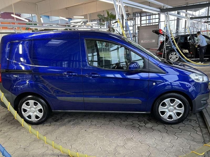 Gebraucht Ford Transit Trend 101 PS (74 kW) 2017 Van