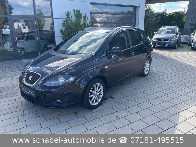 Schwarz Gebraucht 2010 Seat Altea XL Stylance Van / Kleinbus | 5.500 € (Etwas zu teuer) - Bild 1/4