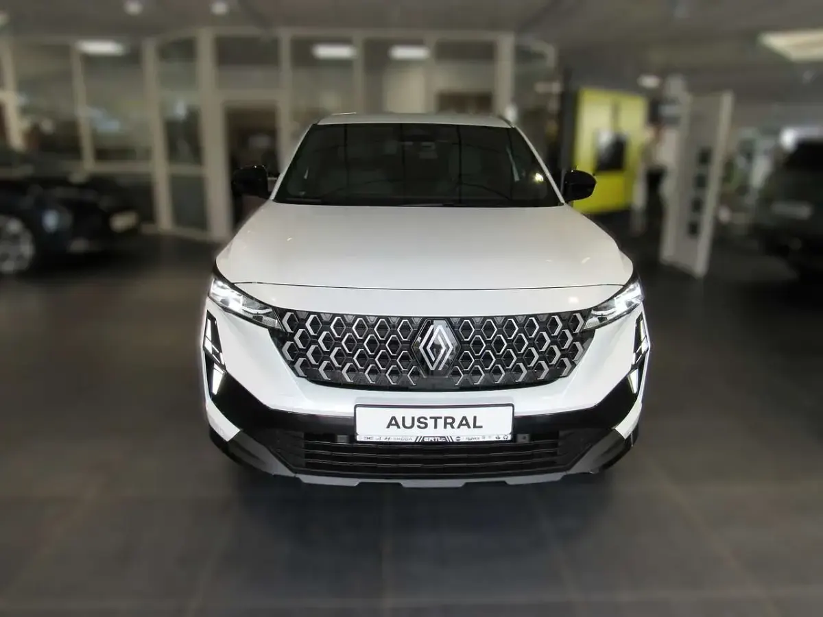 Gebraucht Renault Austral Techno 158 PS (116 kW) 2025 Weiß SUV