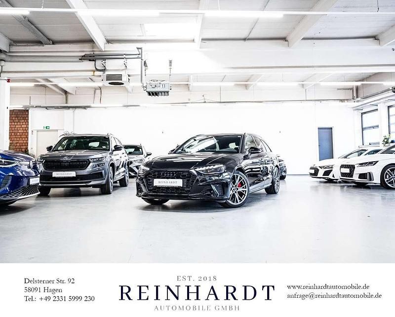 Mythosschwarz metallic Gebraucht 2024 Audi A4 S-Line Kombi | 34.530 € (Superpreis) - Bild 1/3