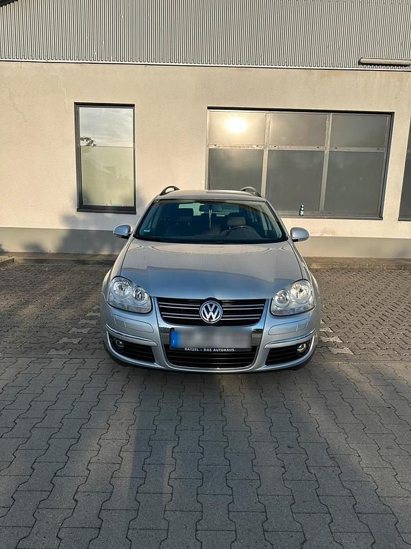 Grau Gebraucht 2008 VW Golf VI Kombi | 2.000 € (Superpreis) - Bild 1/4