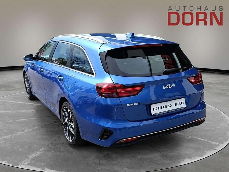 Nuevo Kia Ceed 140 CV (102 kW) 2026 Azul Utilitario
