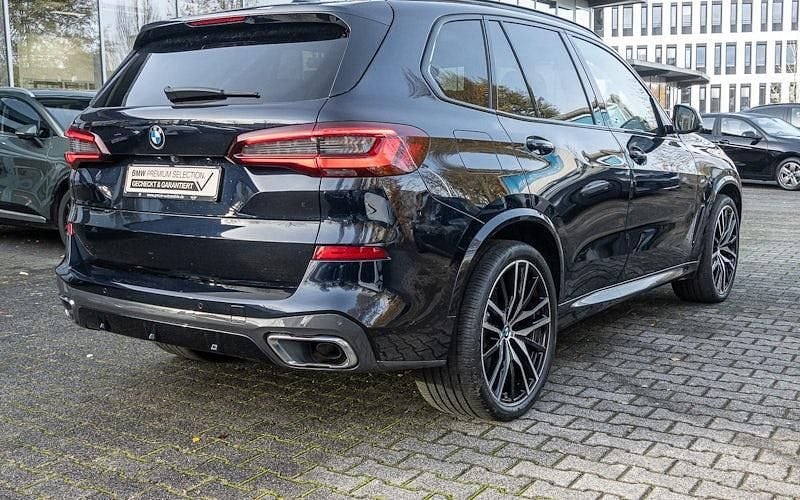 Gebraucht BMW X5 M Sport 340 PS (250 kW) 2022 Schwarz SUV