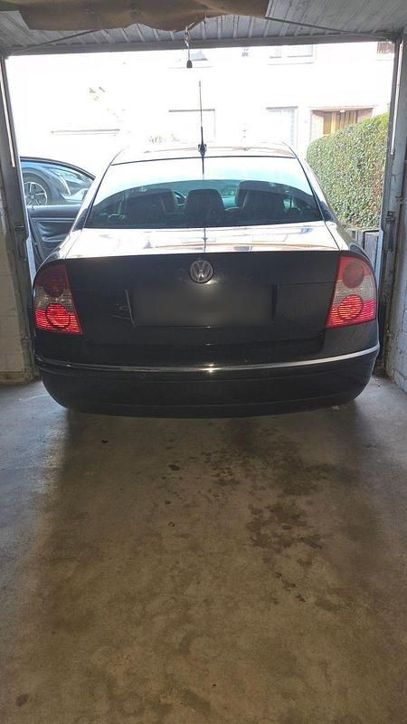 Gebraucht VW Passat Executive 150 PS (110 kW) 2003 Schwarz Limousine