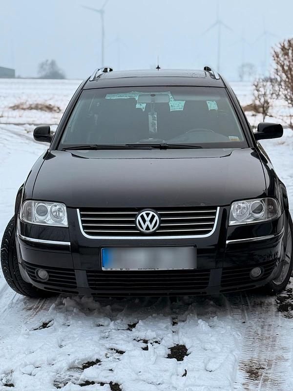 Gebraucht VW Passat Executive 150 PS (110 kW) 2002 Schwarz Kombi