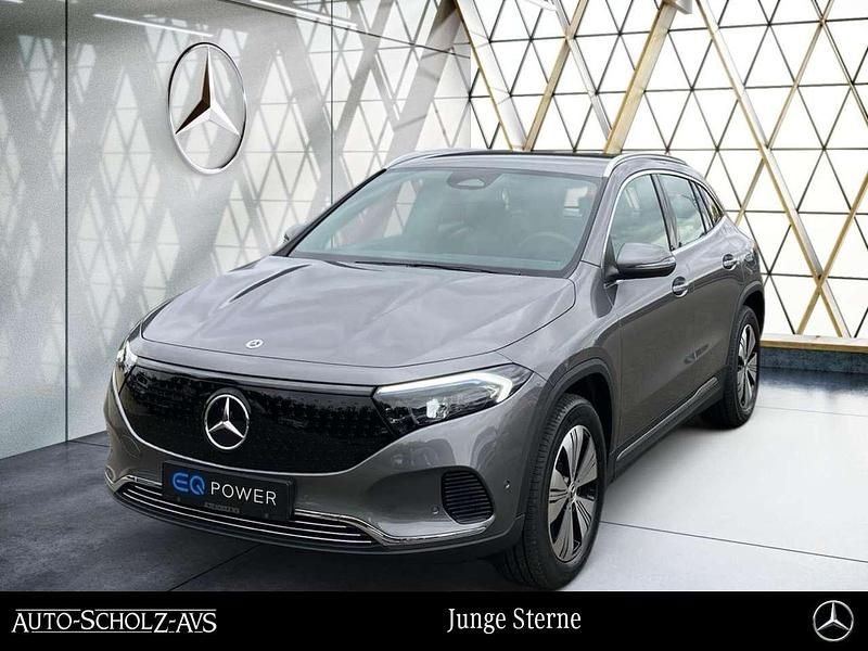 Mountaingrau Gebraucht 2024 Mercedes EQA300 Progressive SUV | 33.490 € (Guter Preis) - Bild 1/3
