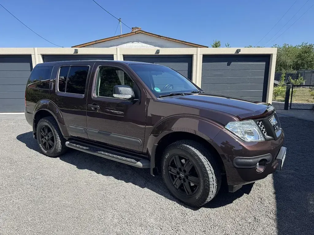 Gebraucht Nissan Pathfinder SE 190 PS (139 kW) 2013 Rot SUV