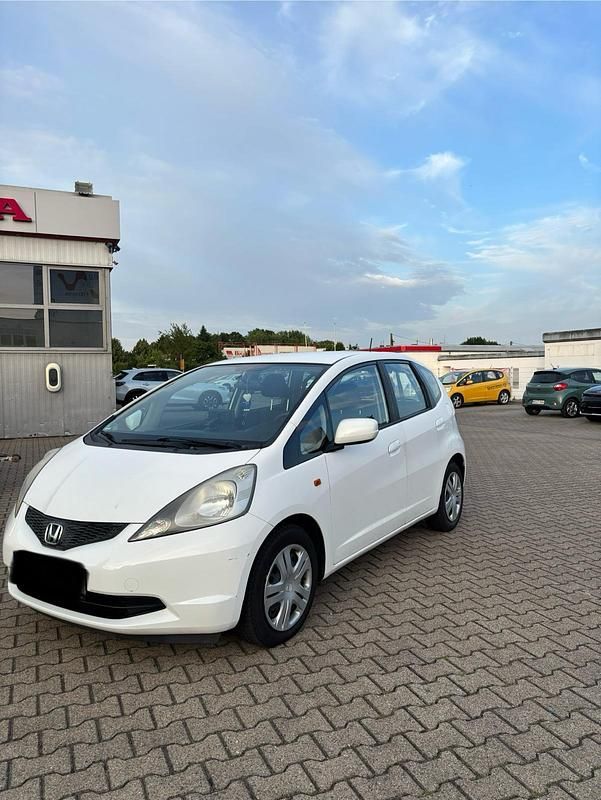 Gebraucht Honda Jazz 90 PS (66 kW) 2011 Weiß Kleinwagen