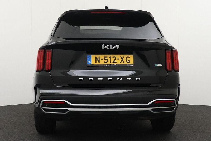 Gebraucht Kia Sorento 179 PS (131 kW) 2022 Schwarz SUV