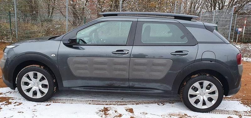 Gebraucht Citroën C4 Feel 82 PS (60 kW) 2014 Grau SUV