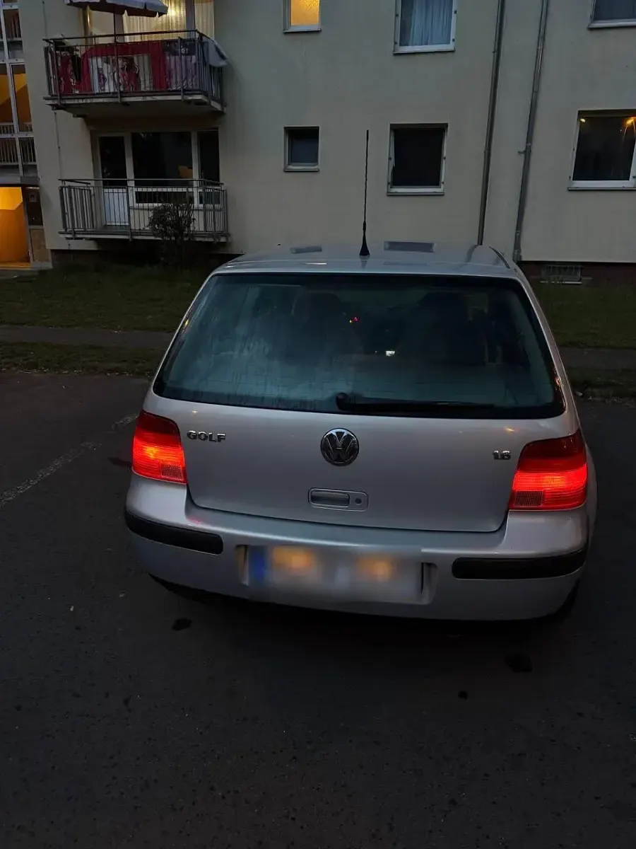 Gebraucht VW Golf III 100 PS (73 kW) 1999 Grau Limousine
