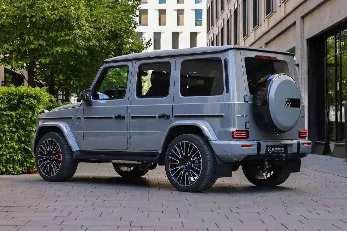 Neu Mercedes G63 AMG AMG 605 PS (444 kW) 2026 Grau SUV