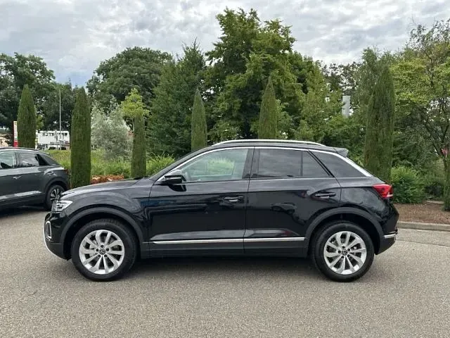 Gebraucht VW T-Roc Style 150 PS (110 kW) 2025 Schwarz SUV