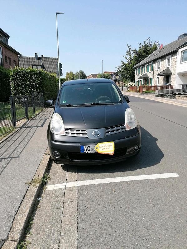Schwarz Gebraucht 2006 Nissan Note Van / Kleinbus | 2.000 € (Fairer Preis) - Bild 1/4