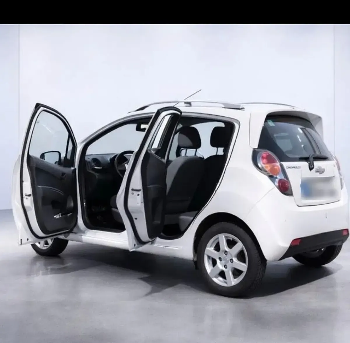 Gebraucht Chevrolet Spark LS 82 PS (60 kW) 2011 Weiß Kleinwagen