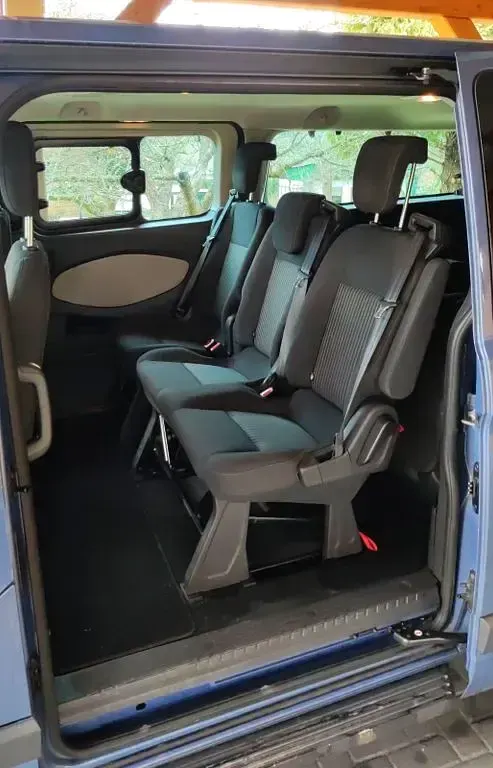 Gebraucht Ford Tourneo 131 PS (96 kW) 2016 Blau Van / Kleinbus