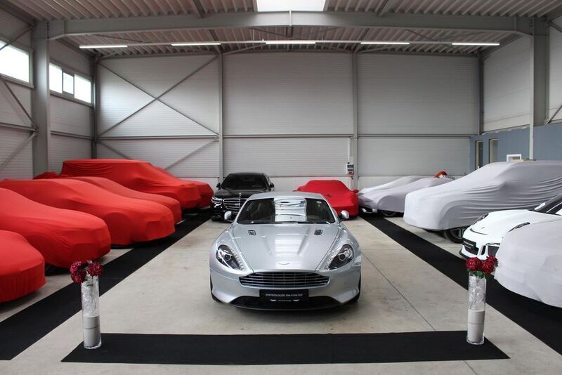Silber Gebraucht 2011 Aston Martin Virage Coupé | 97.989 € - Bild 1/4