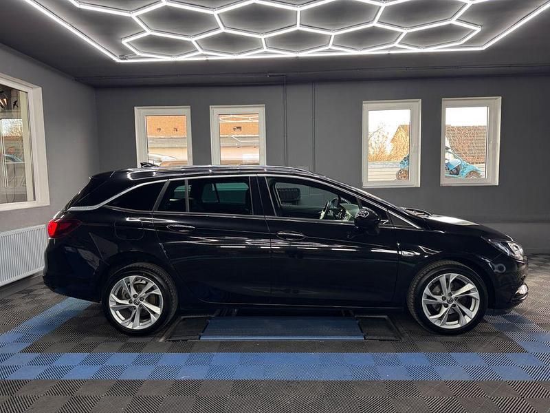 Gebraucht Opel Astra Dynamic 150 PS (110 kW) 2017 Schwarz Kombi