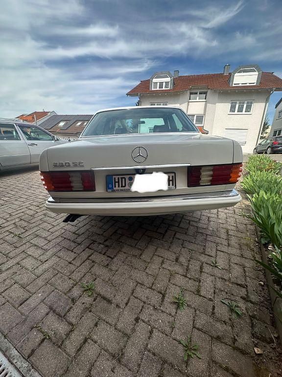 Gebraucht Mercedes S280 SE 185 PS (136 kW) 1984 Weiß Limousine