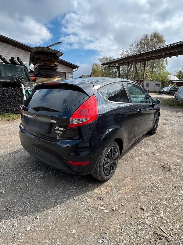 Gebraucht Ford Fiesta 80 PS (58 kW) 2009 Kleinwagen