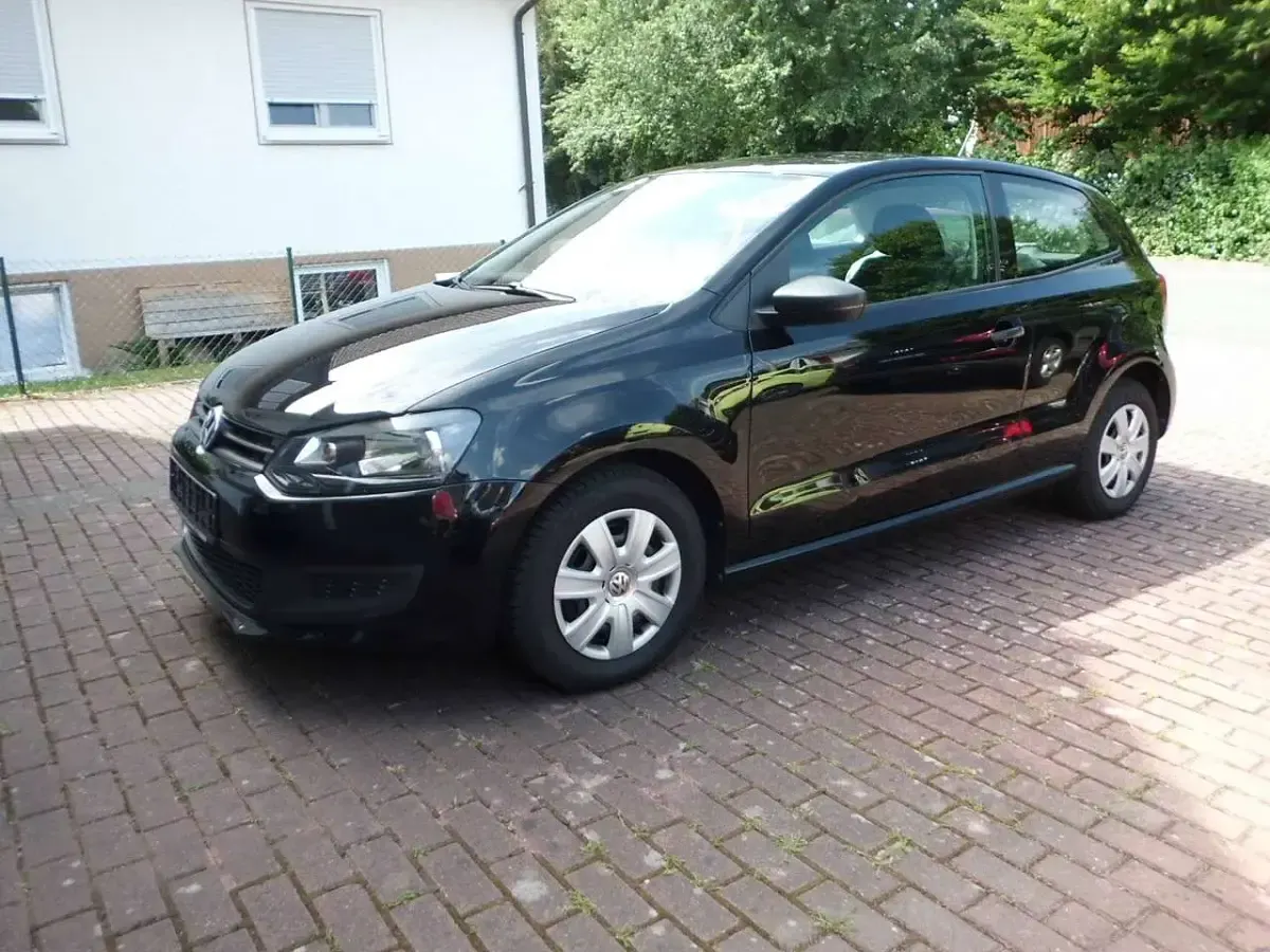 Gebraucht VW Polo Trendline 60 PS (44 kW) 2014 Schwarz Kleinwagen
