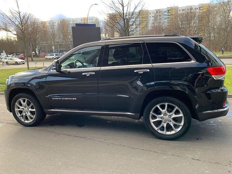 Schwarz Gebraucht 2014 Jeep Grand Cherokee Summit SUV | 14.400 € (Etwas zu teuer) - Bild 1/4
