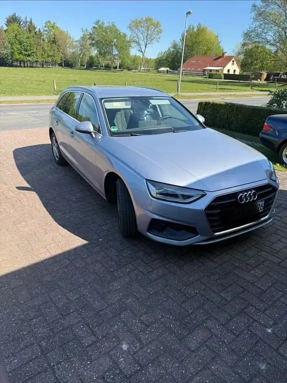 Usata Audi A4 163 CV (119 kW) 2020 Argento Station wagon