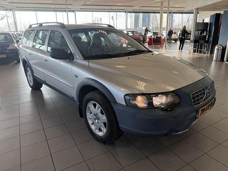 Second-hand Volvo V70 200 CP (147 kW) 2002 Gri Break