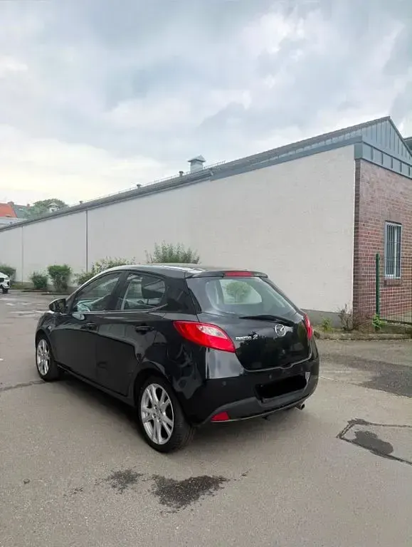 Gebraucht Mazda 2 103 PS (75 kW) 2009 Schwarz Kleinwagen