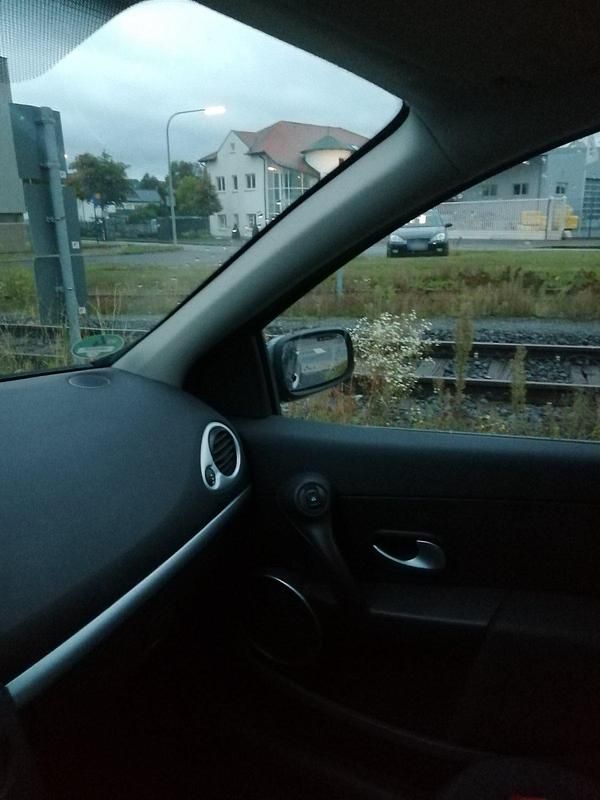 Gebraucht Renault Clio III 88 PS (64 kW) 2007 Schwarz Kleinwagen