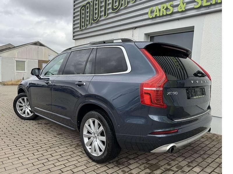 Gebraucht Volvo XC90 Momentum 235 PS (172 kW) 2017 Blau SUV